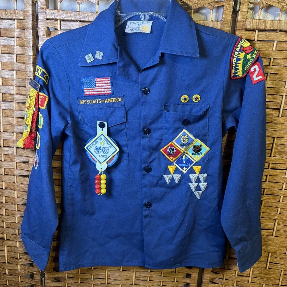 VTG BSA Blue Boy Scouts Official Long Sleeve Uniform Button Shirt Patches Belt
